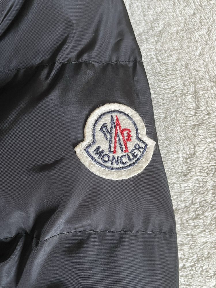Унисекс пуховик Moncler