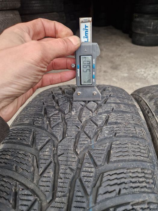 Шини зимові 215/55/R16 97H Nokian WR D4