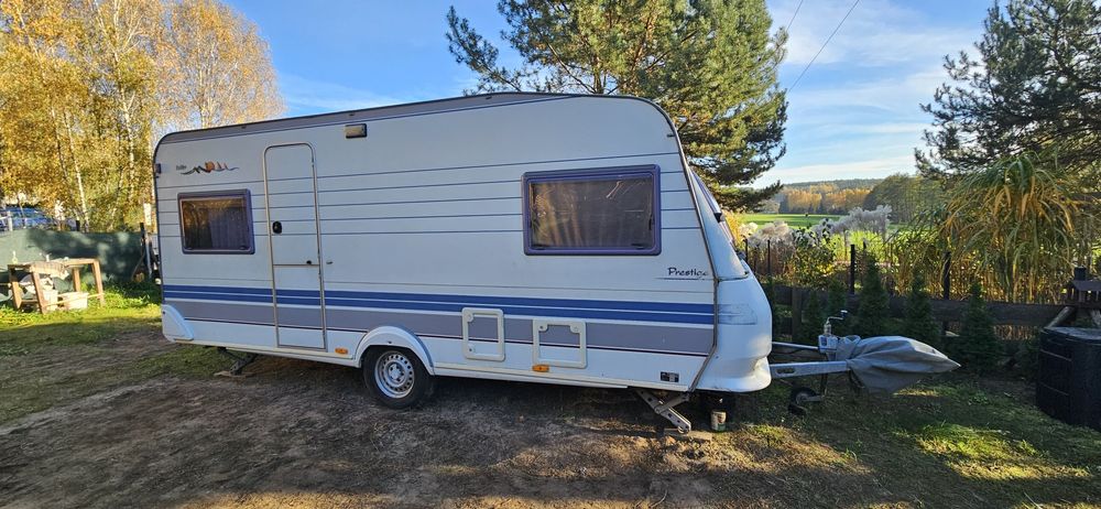 Przyczepa Hobby Prestige 495 nowy przedsionek