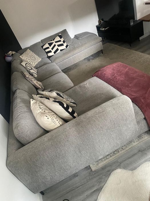 Sofa panorâmico cinzento