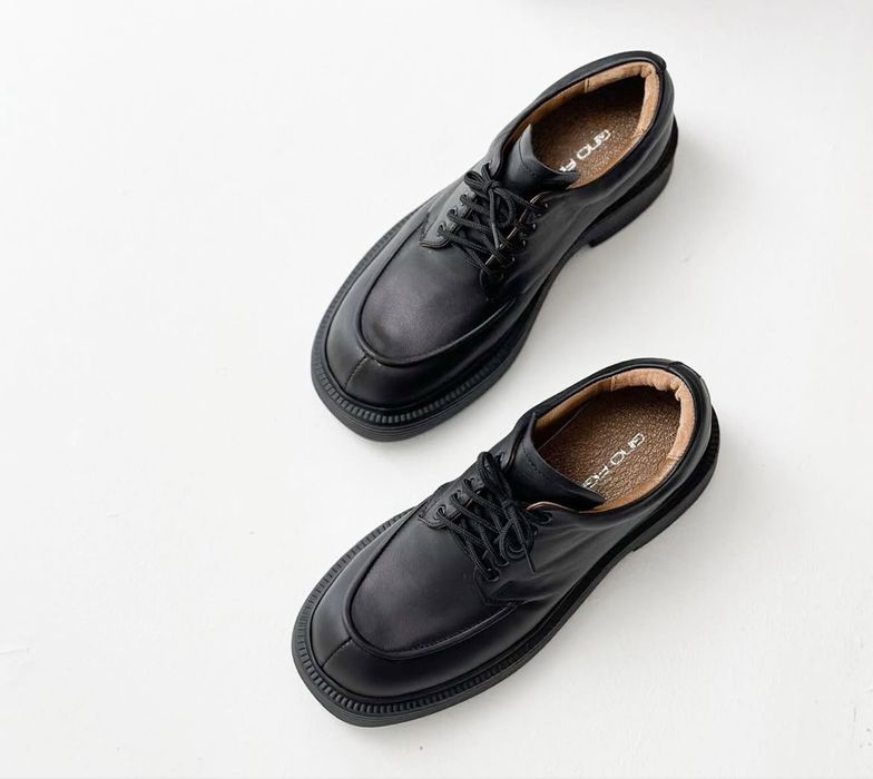 Продам взяття (броги) з натуральної шкіри