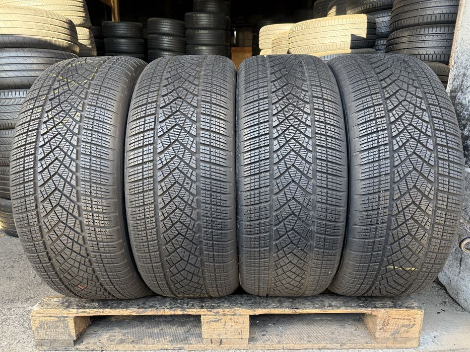Зимові шини 255/50 R21 Goodyear UltraGrip Performance + 4шт.