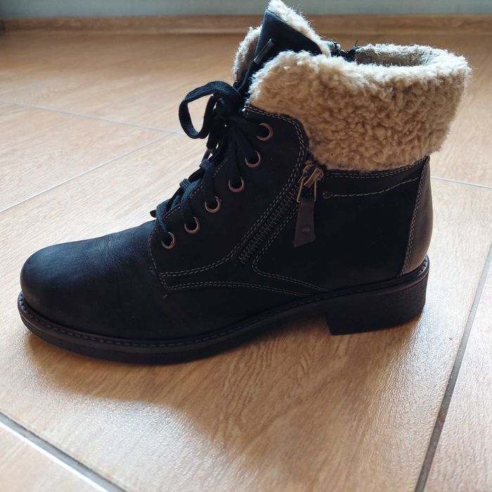 Черевики жіночі, чорні, нубукові, зимові