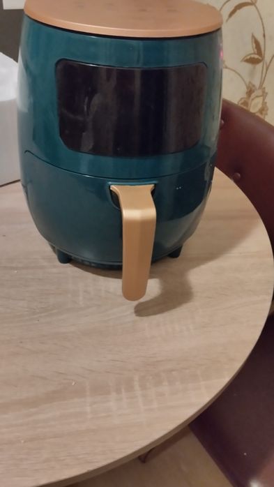 Аерофритюрниця( аерогриль)