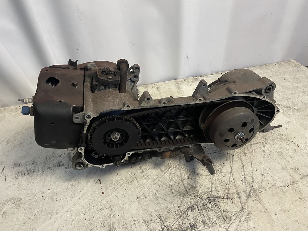 Silnik Aprilia SR Motard Piaggio Fly Typhoon TPH