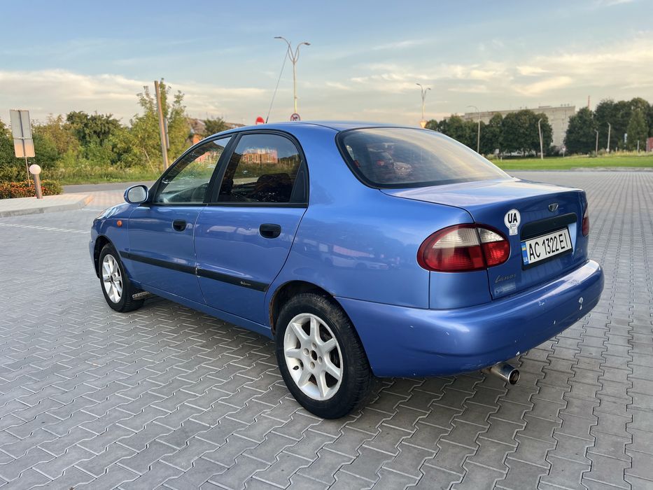 Daewoo lanos 2006 рік 1,5 бенз