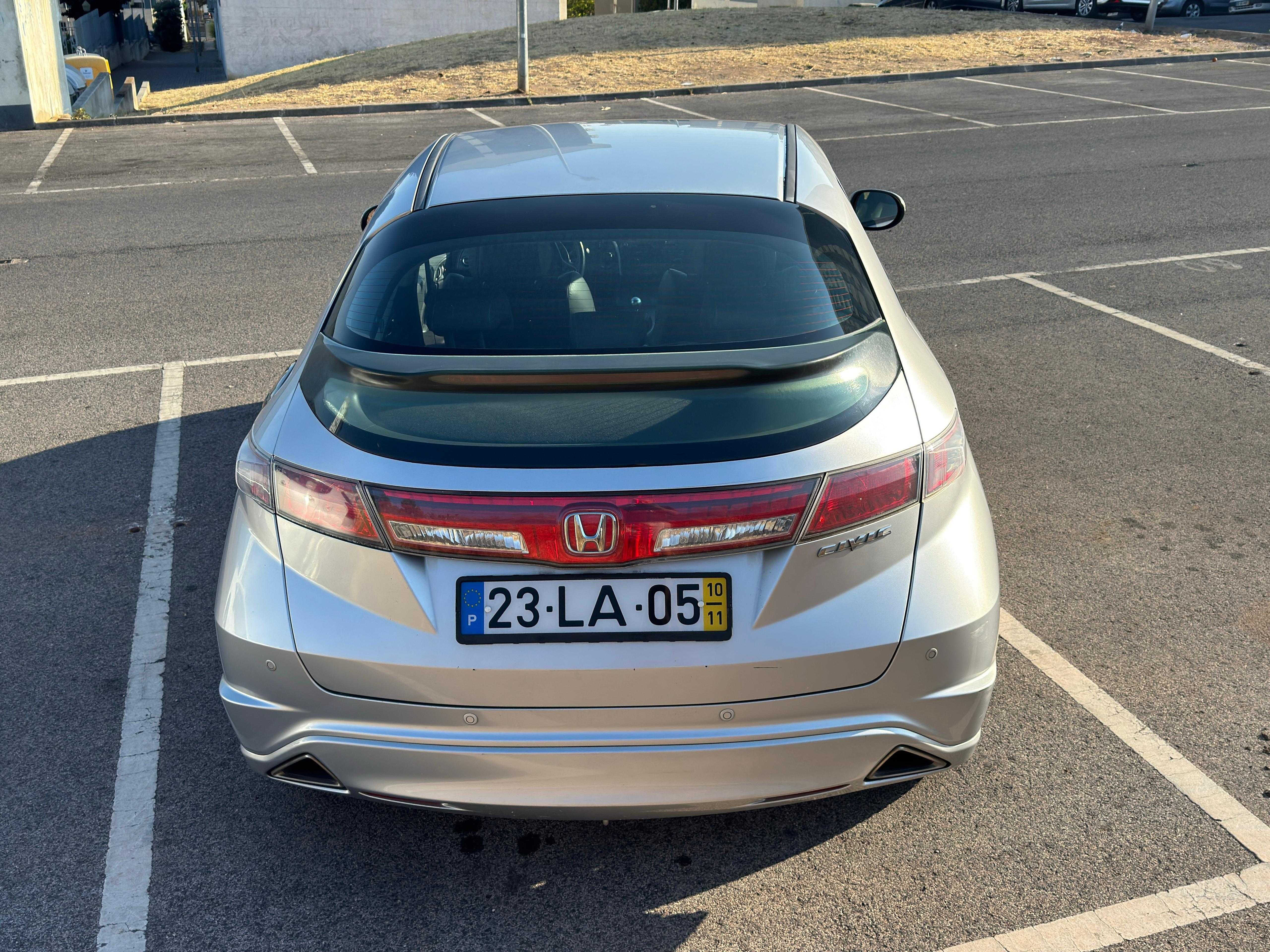 Honda Civic 1.4 i-VTEC Sport