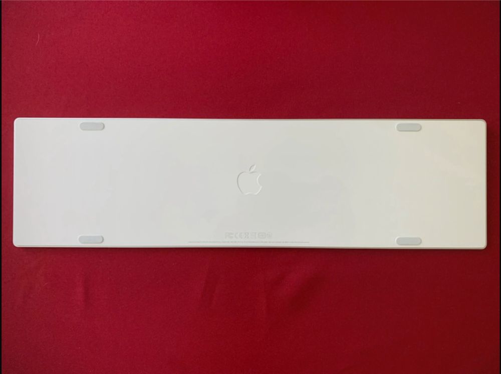 Teclado PT bluetooth Apple