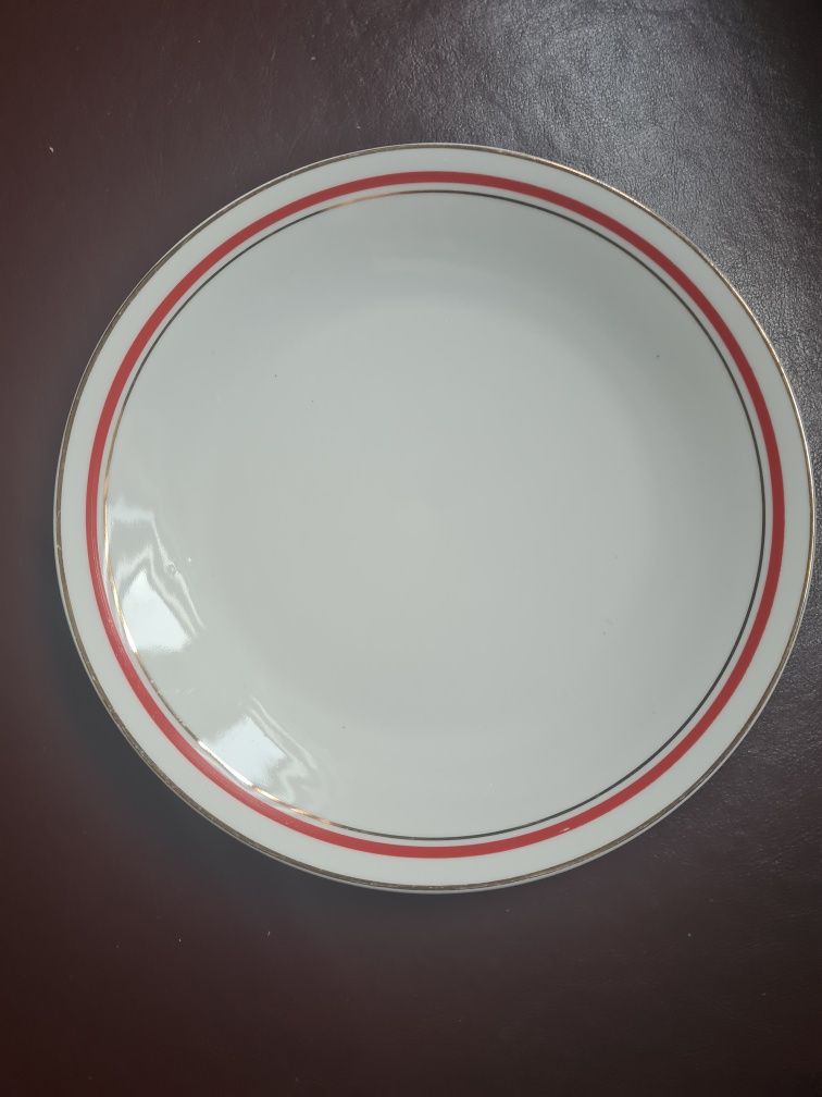 Stare talerze obiadowe płaskie, porcelana Ćmielów