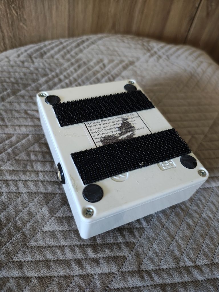 Electro-Harmonix Synth9 – syntezator w pedalboardzie (9 presetów)