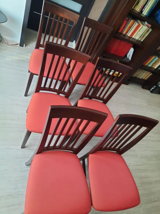 Zestaw krzeseł 6 szt. Ewa Paged meble stan idealny