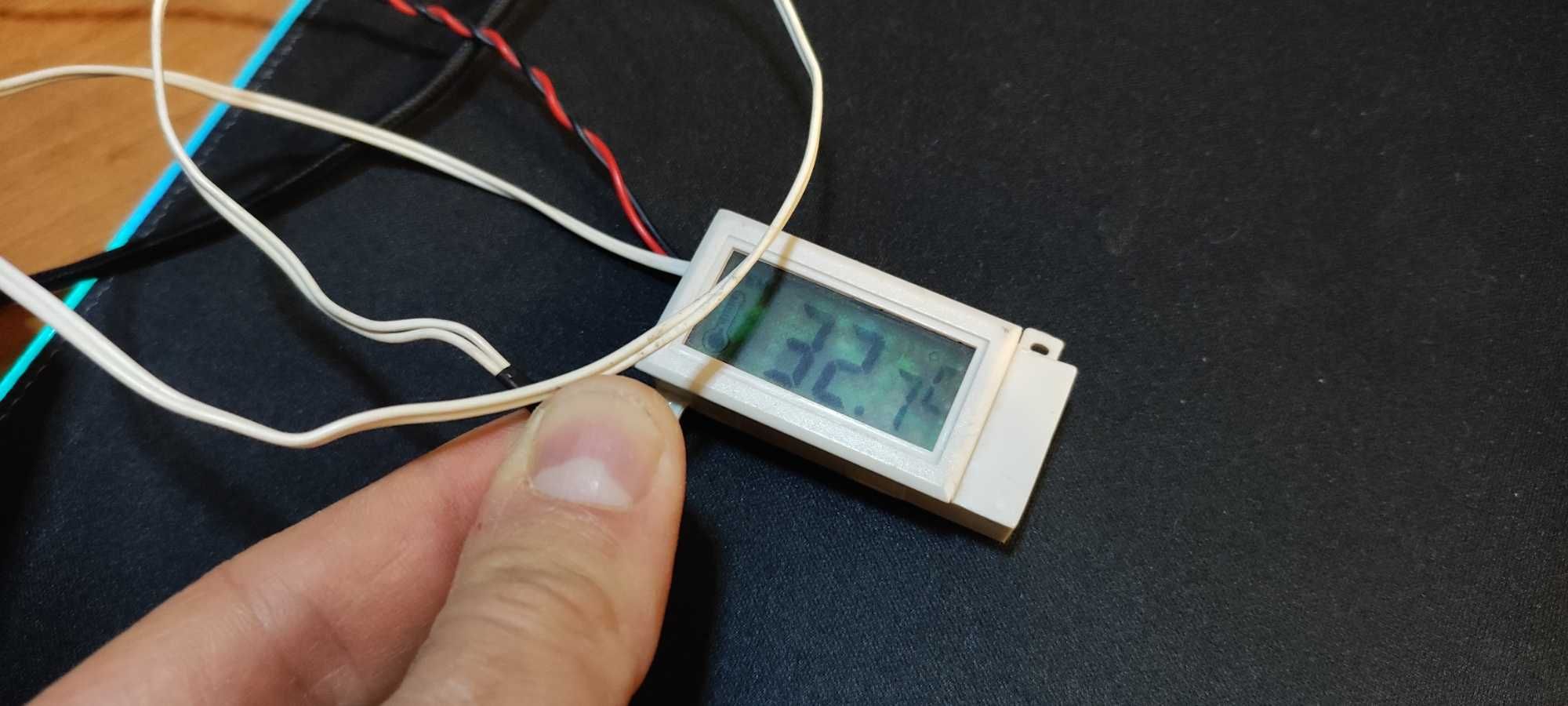 Термопара, термодатчик цифровой Molex 4-pin для компьютера