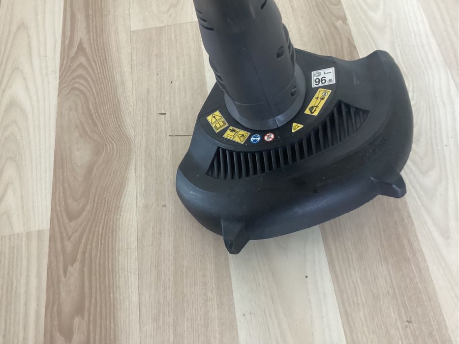 Podkaszarka do trawy ROBI