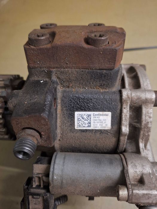 Pompa paliwa wtryskowa vw skoda seat 1.6 tdi continental