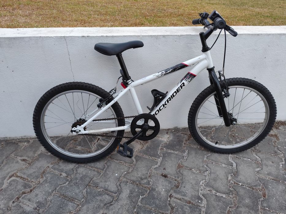 Bicicleta BTT Rockrider ST 100 20" Branco, muito bom estado