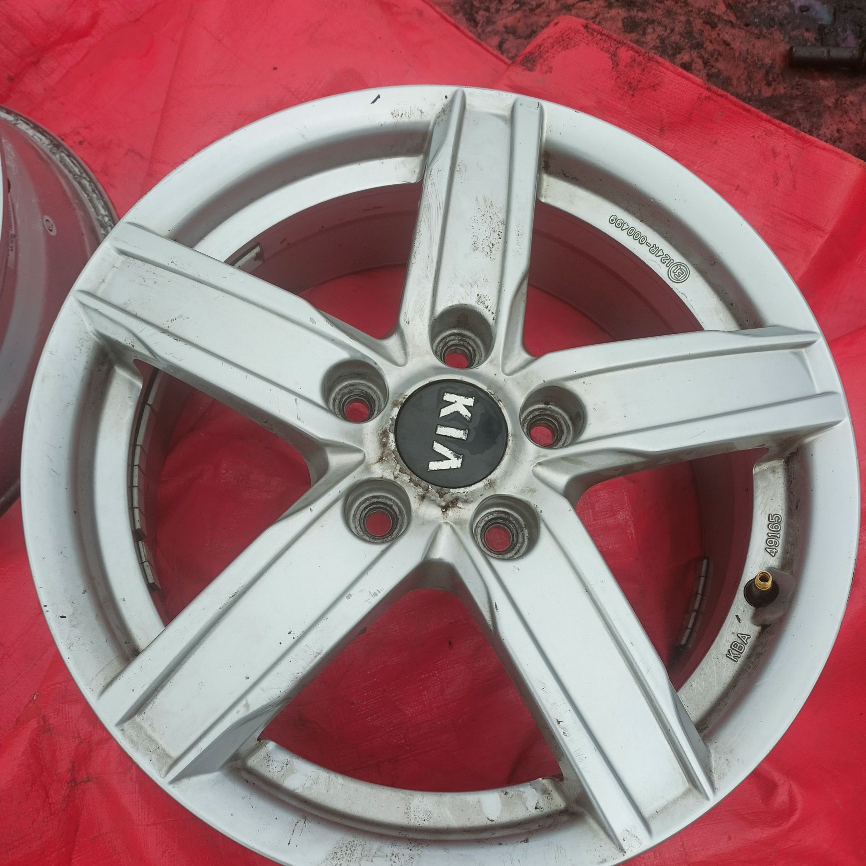 KIA HYUNDAI Felgi  16 5x 114,3 stan bdb proste