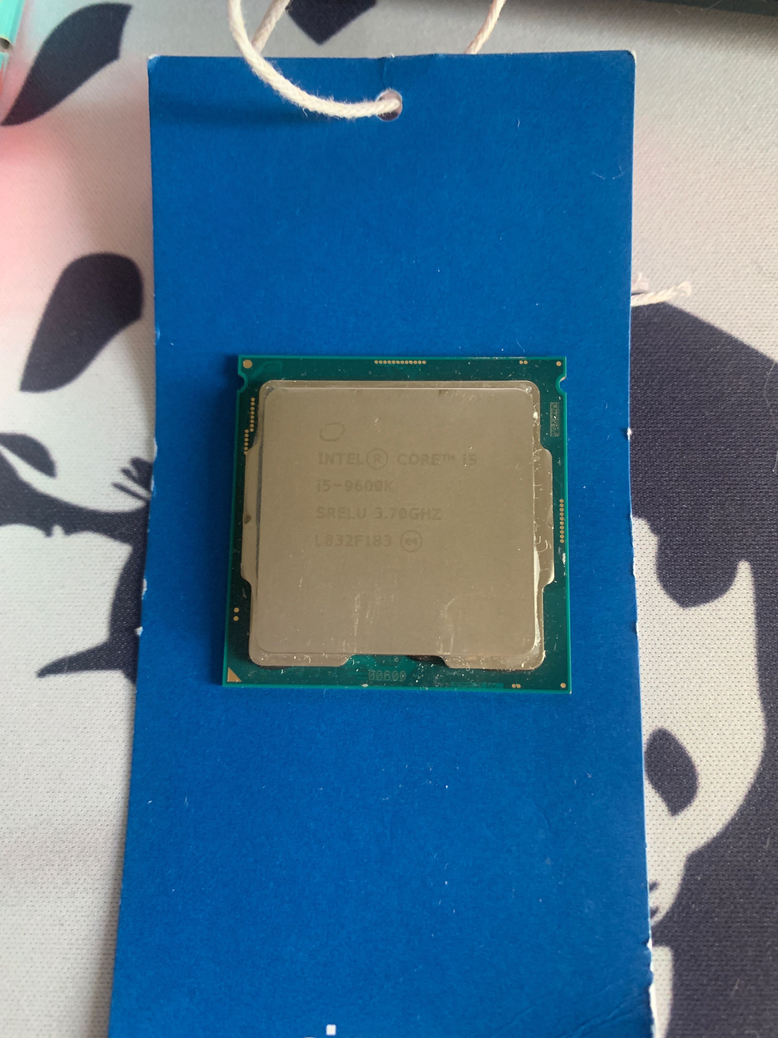 Процесор Intel core I5 9600k
