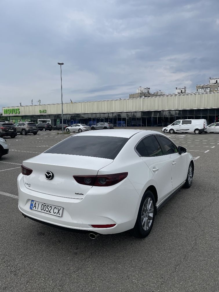 Mazda 3 AWD SKYACTIV G 2.5, повний привід та комплектація