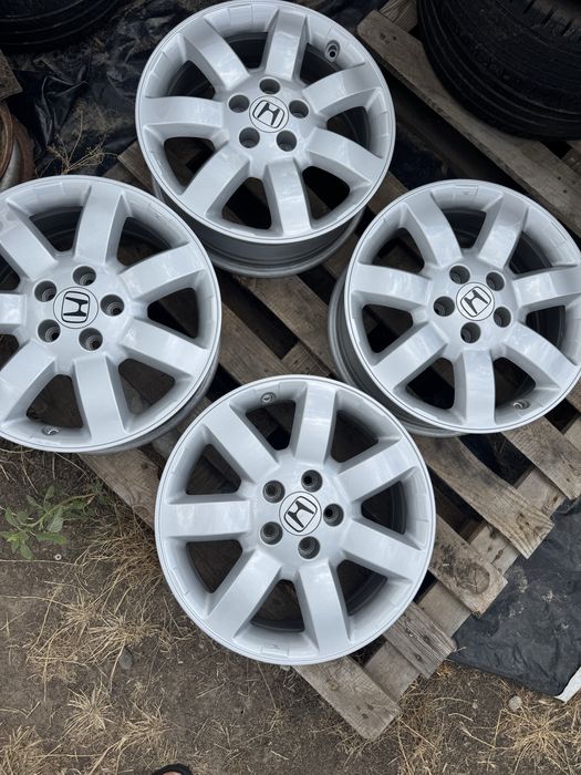 Комплект оригинал литые диски Honda r17 5/114.3