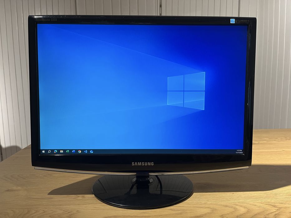 Monitor Samsung 2233BW