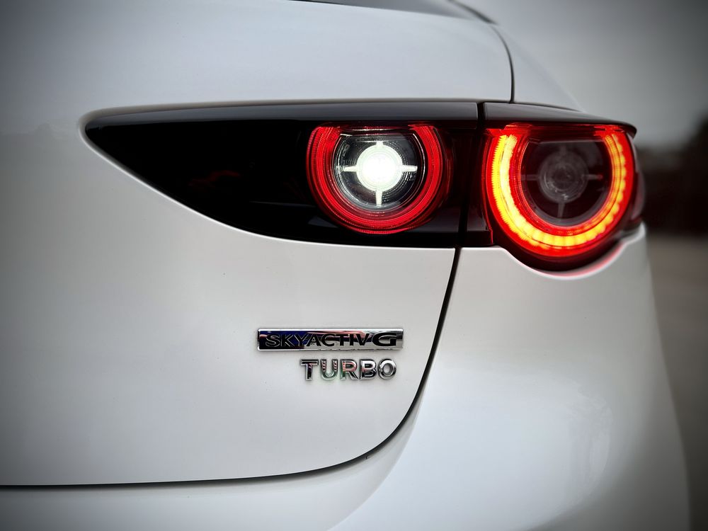 Mazda 3 Turbo AWD 2022