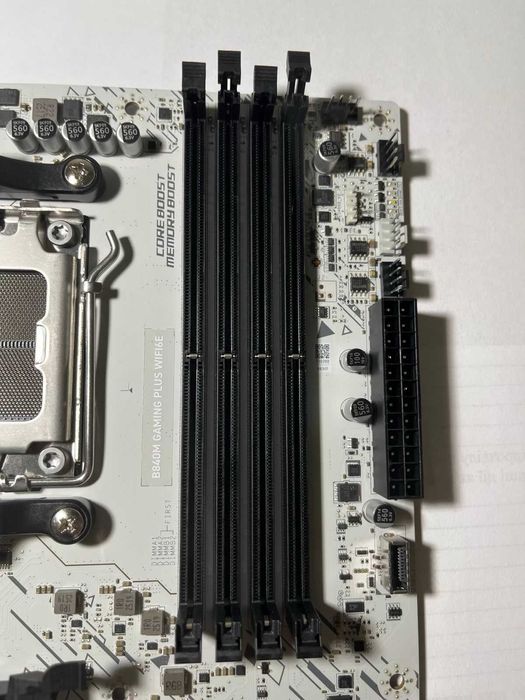 Материнська плата MSI B840 Gaming Plus Wi-Fi(sAM5, AMD B840, PCI-Ex16)