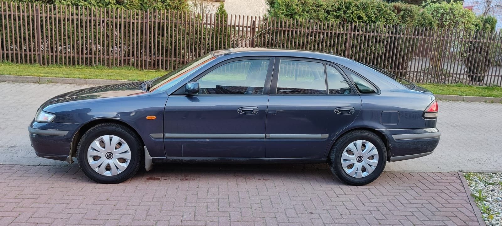 Mazda 626 1,8 benzynna