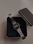Srebrny zegarek Casio a168