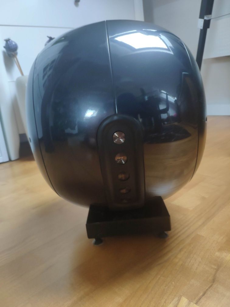 Bowers Wilkins PV1