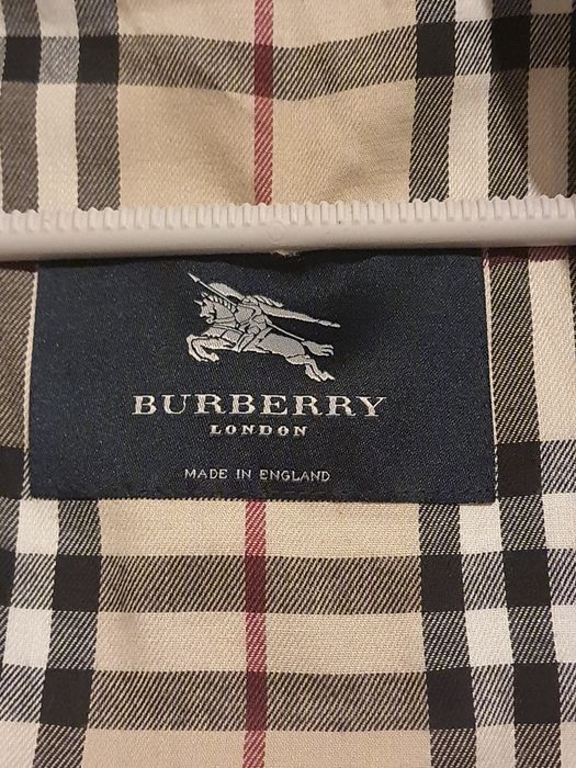 Sobretudo preto burberry impecável