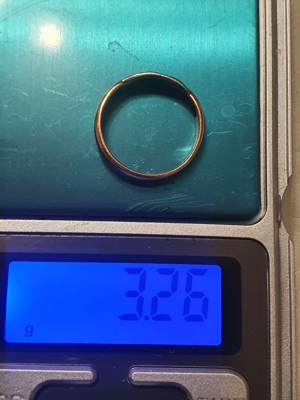 Золотое кольцо 585