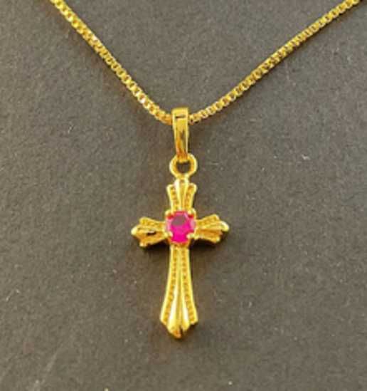 Colar Cruz Rosa - fio e pingente