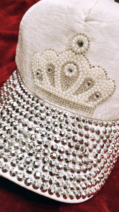 Блискуча Кепка Keppi Нова