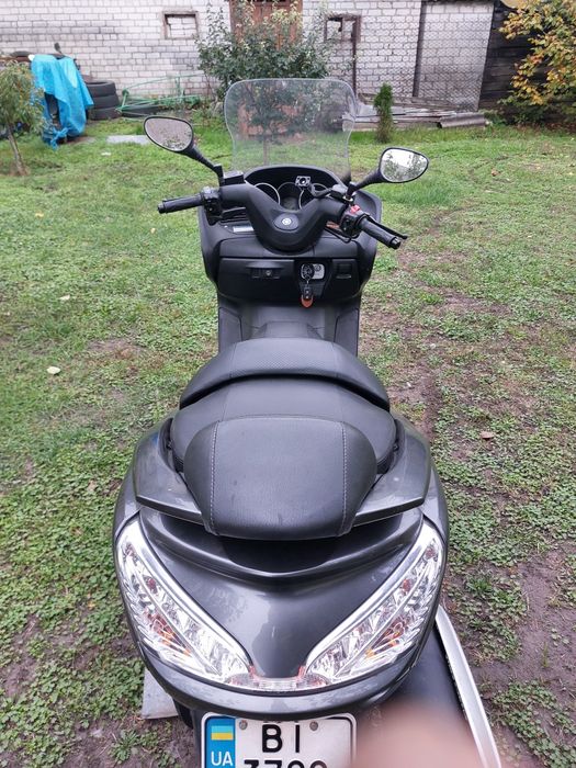 Yamaha Grand Majesty 400