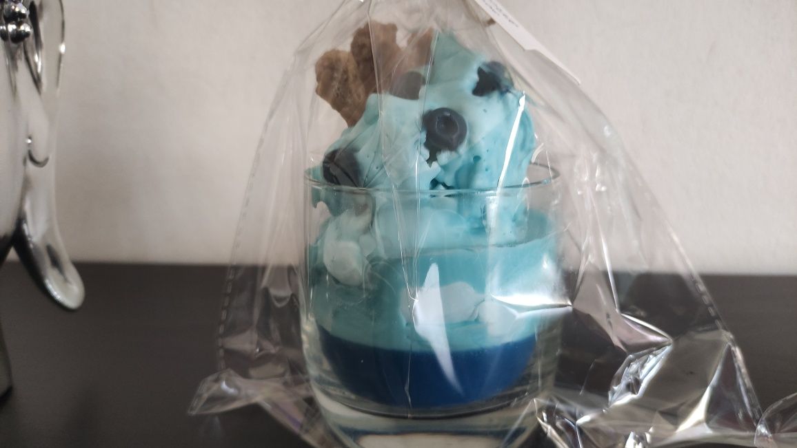 Vela artesanal aromática Gelado de Mirtilos