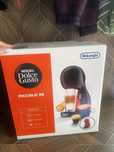 Expres De Longhi dolce gusto czerwony