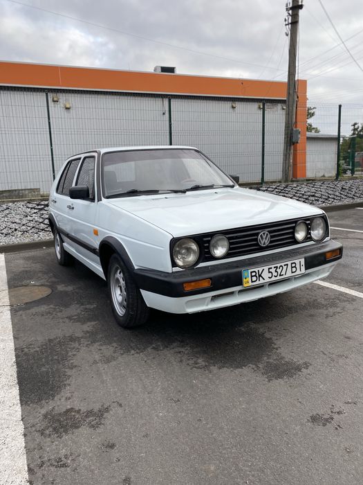 Volkswagen Golf 2 — легенда на ходу!