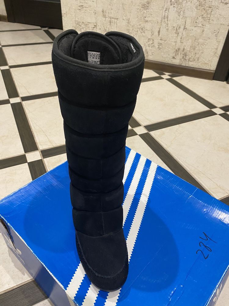 Зимові угги дутики сапоги Adidas