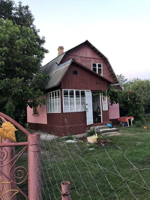 +Затишна цегляна дача 80 м² із садом у Кам’яній Горі