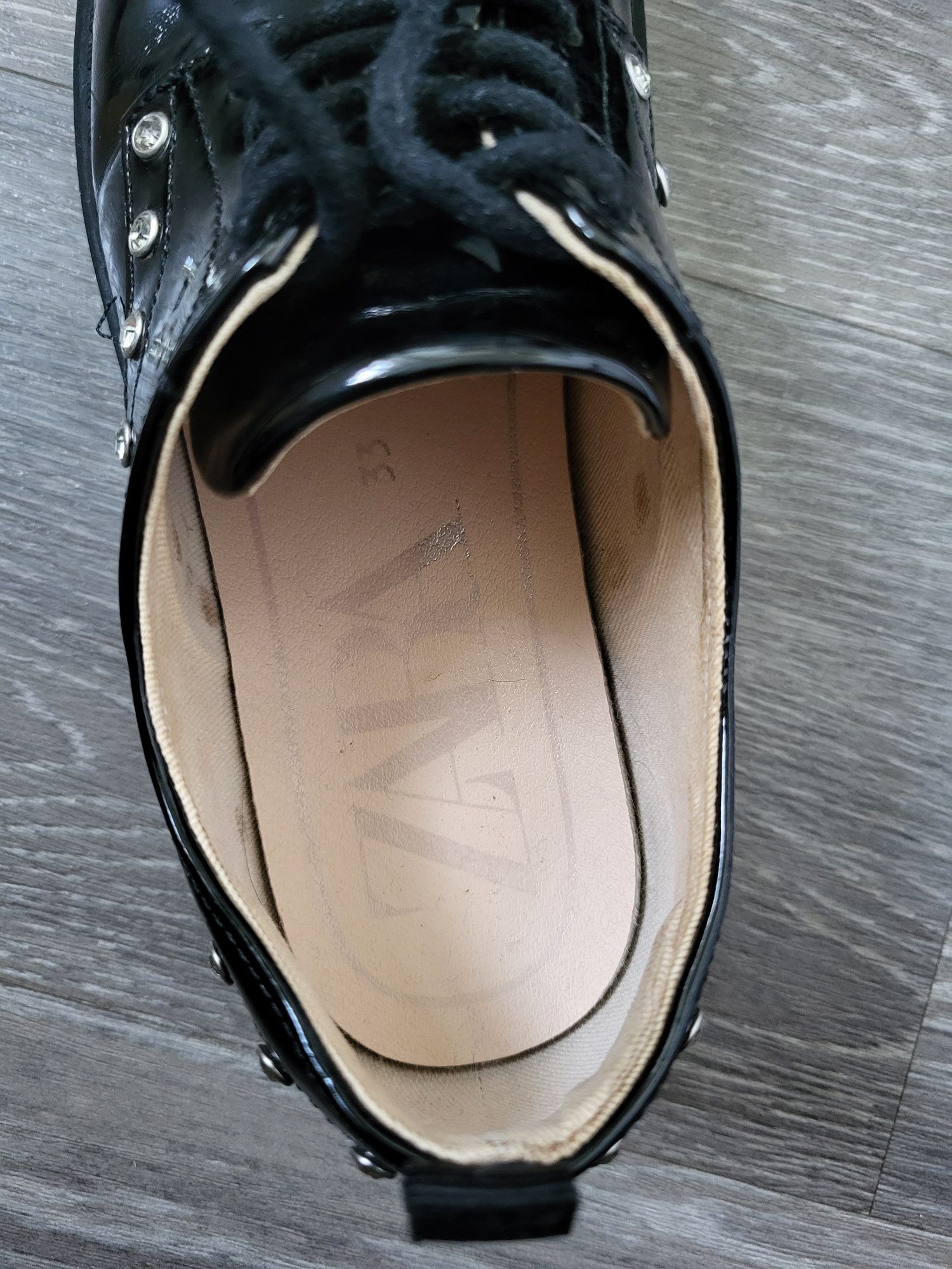 Лакові туфлі Zara 33 розмір