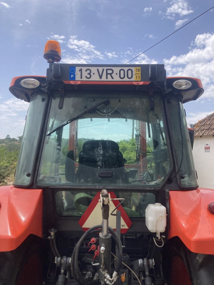 Trator Kubota M5111 com Carregador Frontal