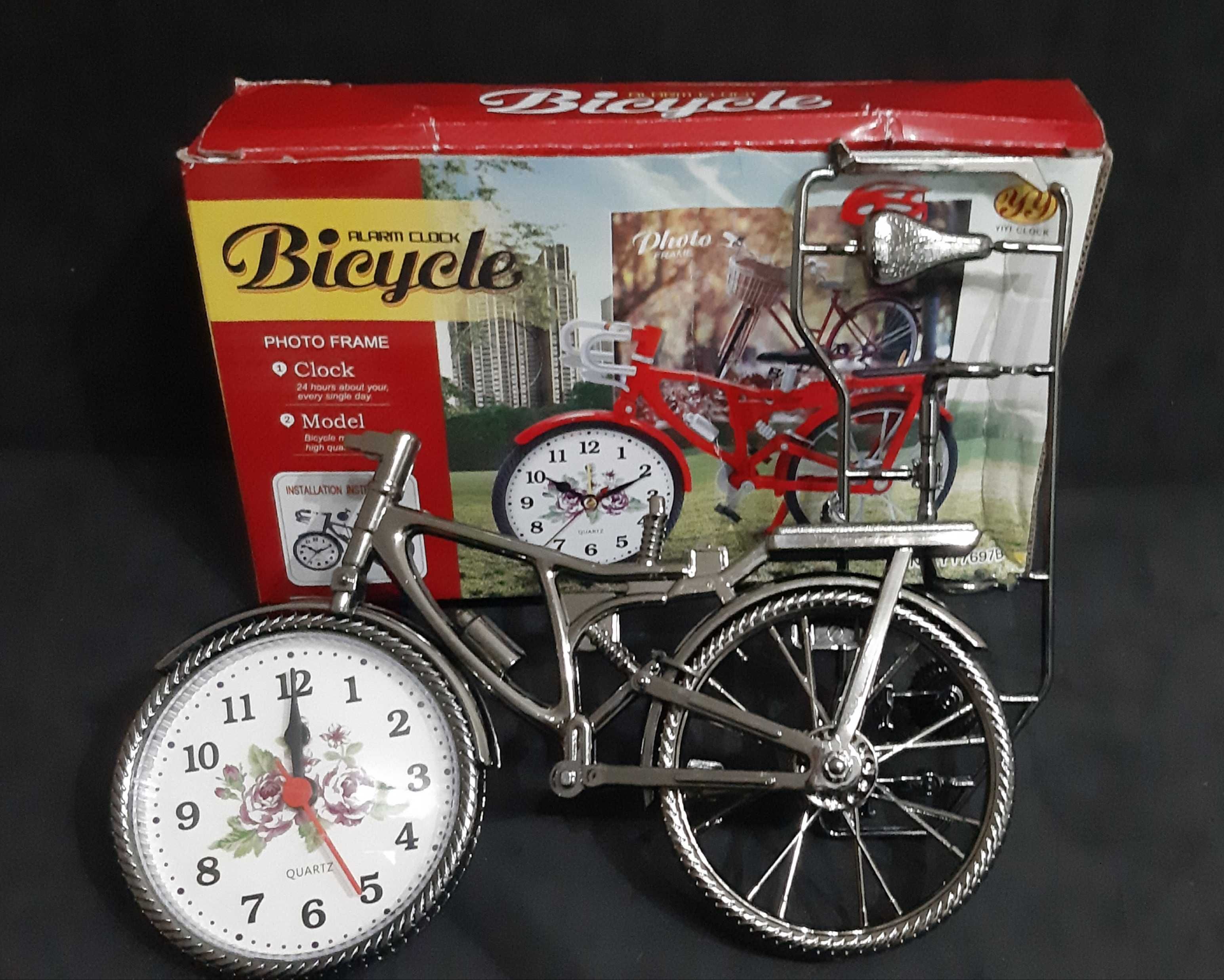 Relógio - Mota e Bicicleta - As duas peças 10€
