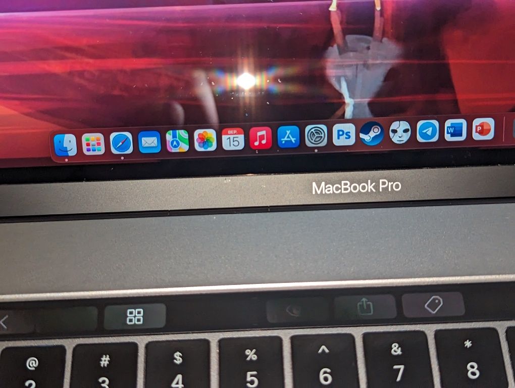 Macbook Pro 15 16/512 560x повний комплект