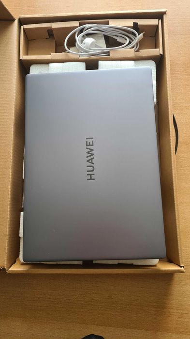 HUAWEI Matebook D16 i5-1245U/16GB/512/WIN11 *як новий*