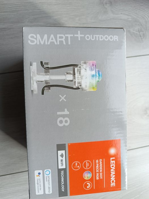 Ledvance oprawa oświetleniowa ogrodowa typu Smart LED