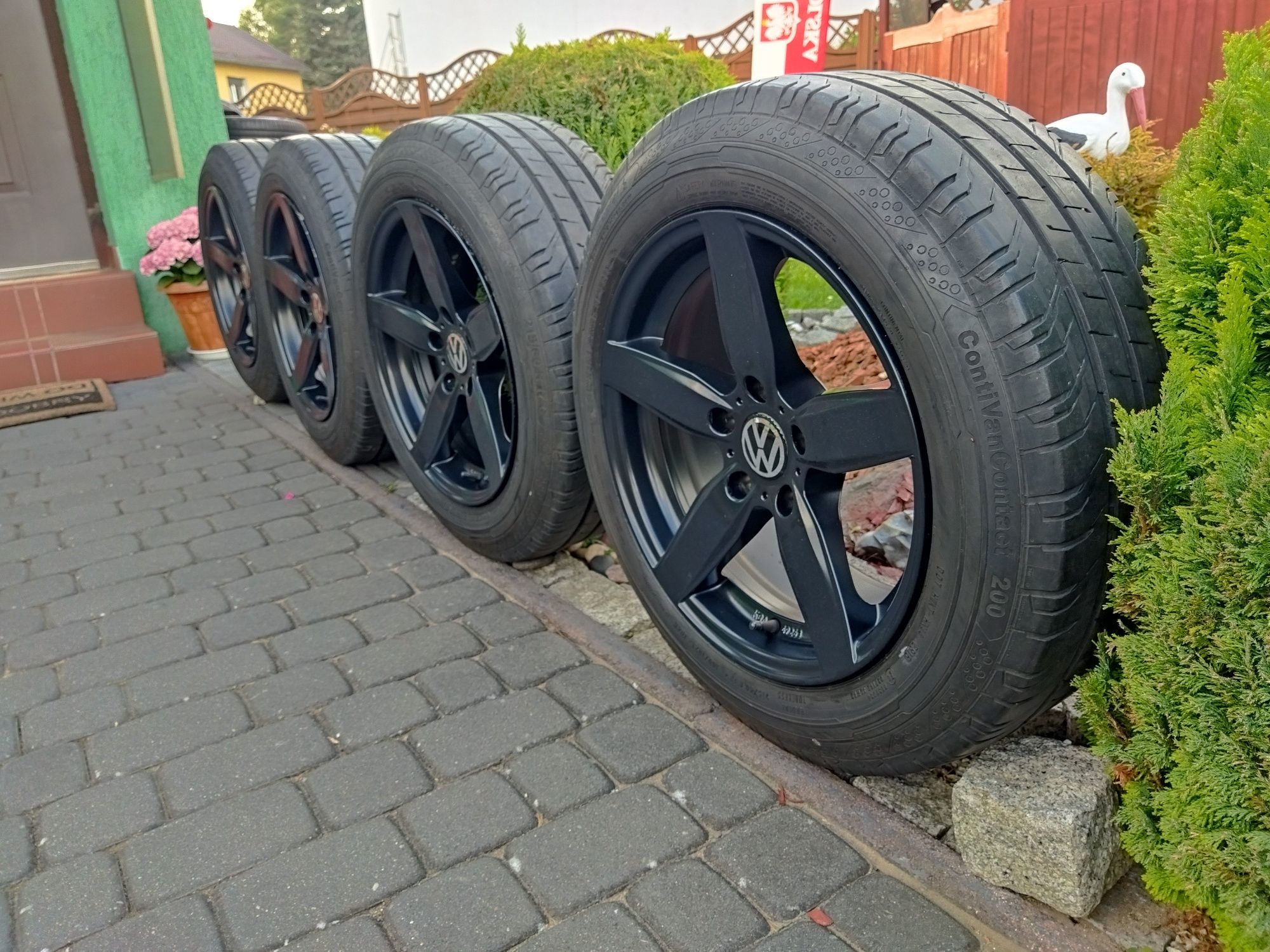 5x120 17 Cali Koła Alu 215/60/17 VW Transporter Caravelle T5