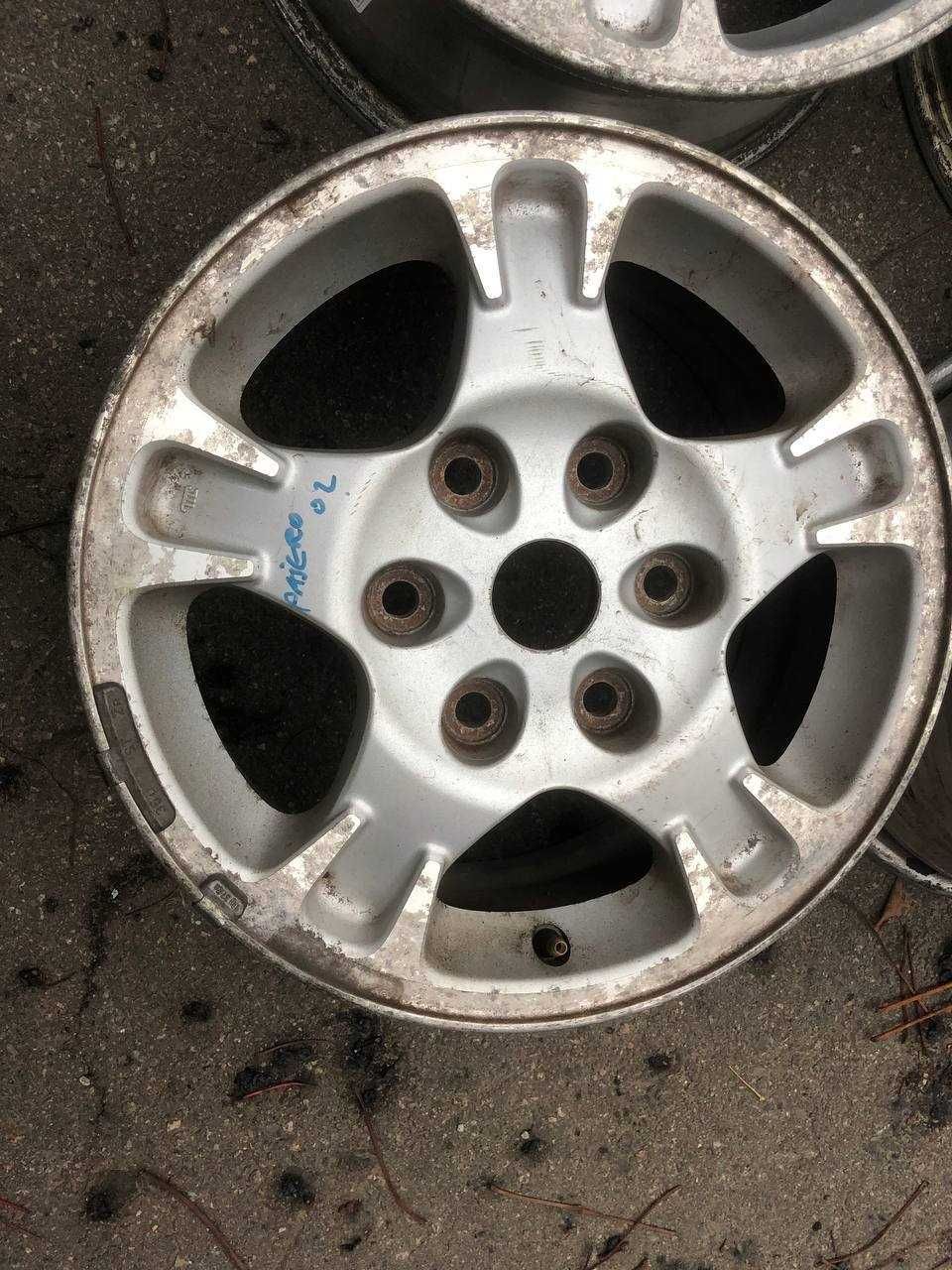 Диск колесный комплект R16 7J 7*16/6*139.7/45/67.1 MITSUBISHI Pajero