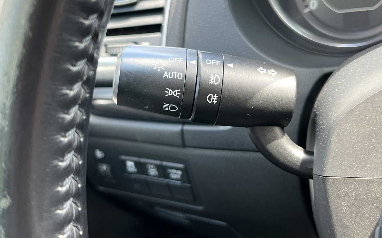 Mazda 6 2012 року