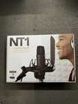 RØDE NT1 + RØDE SMR + statyw + kabel