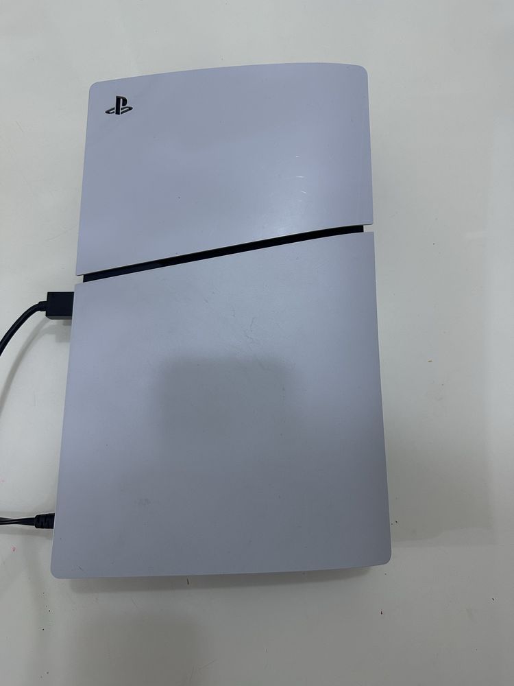 Playstation 5 em otimo estado sem caixa 1TB